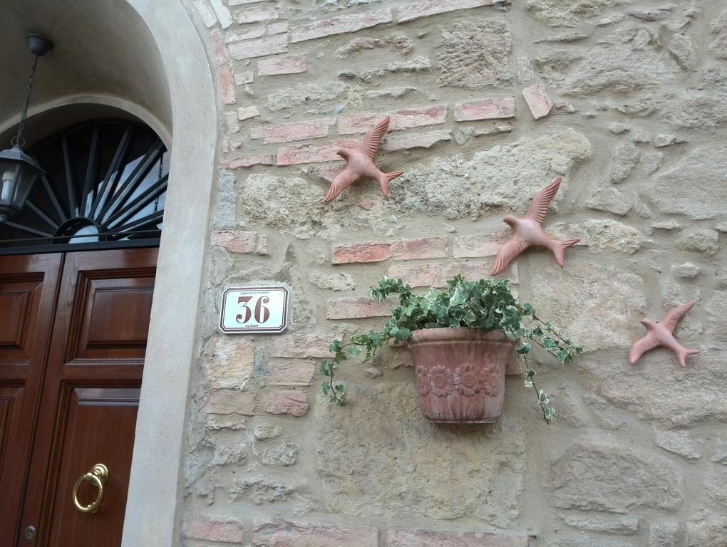 Casa Ricciardi Lejlighed Chianni Værelse billede